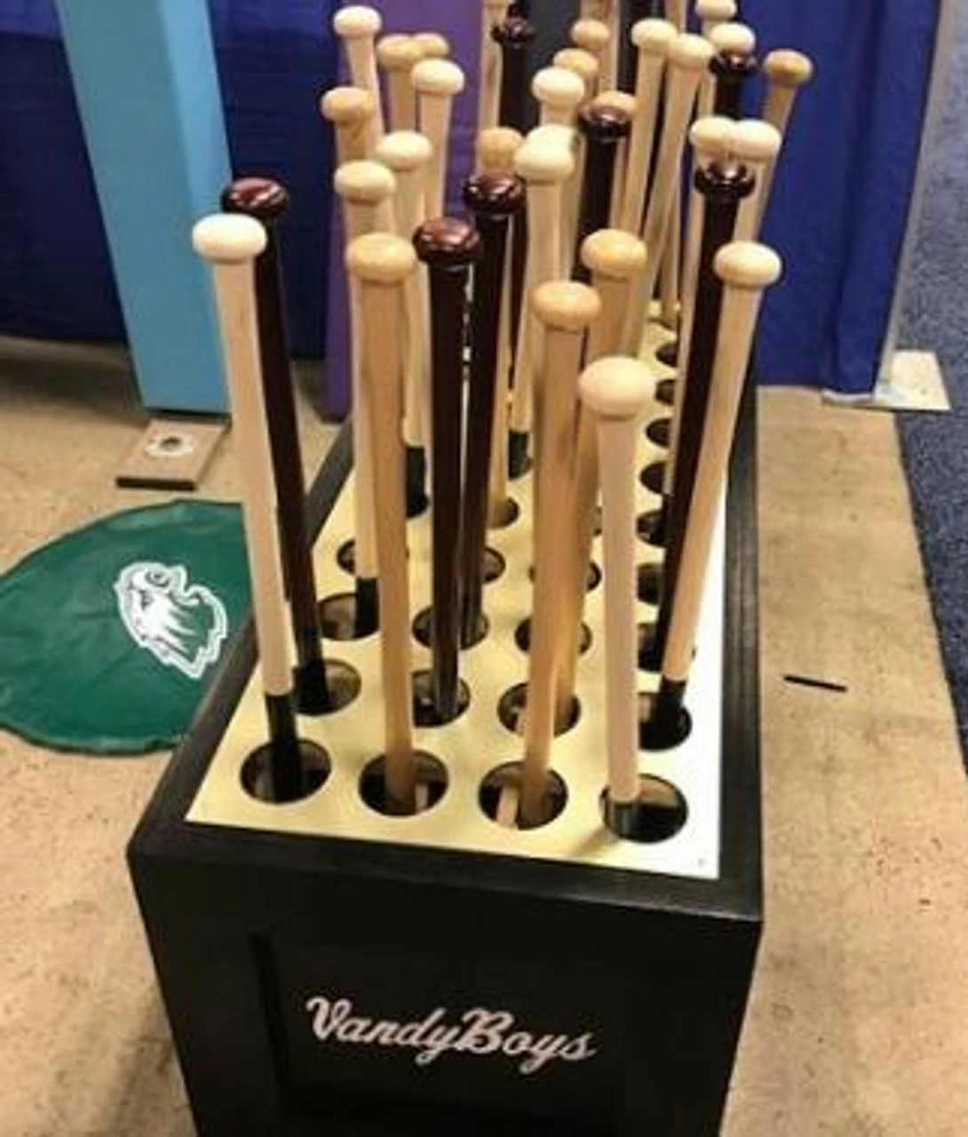 PYT Sports King Cobra Bat Box - Image 5